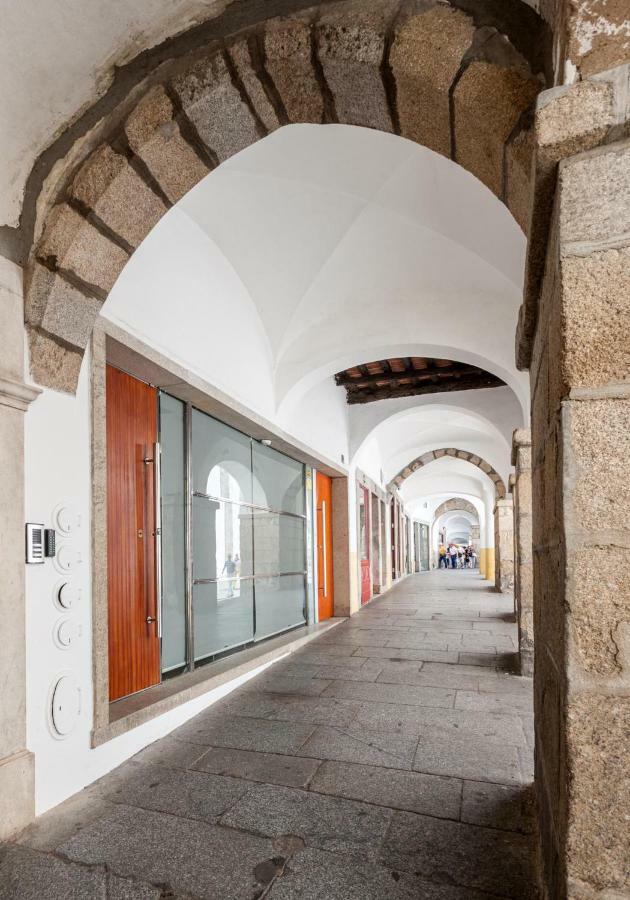 Casa Das Arcadas, Garage Free - Praca De Giraldo เอโวรา ภายนอก รูปภาพ