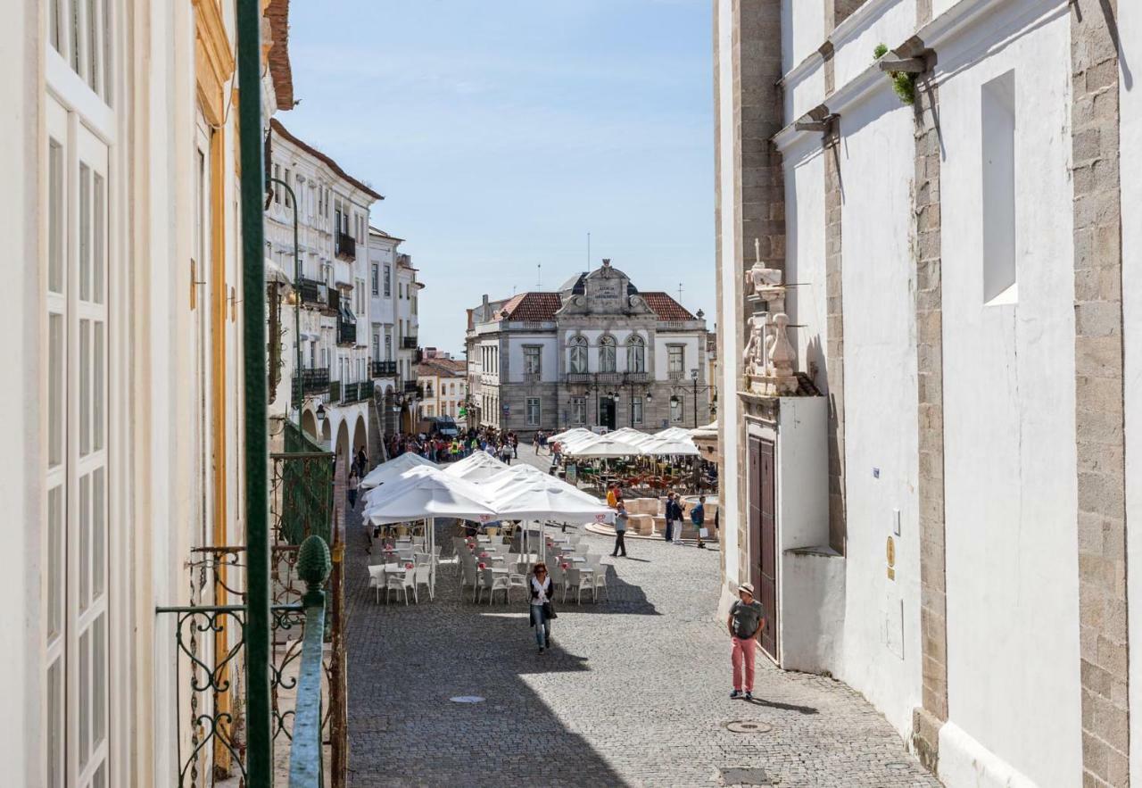 Casa Das Arcadas, Garage Free - Praca De Giraldo เอโวรา ภายนอก รูปภาพ